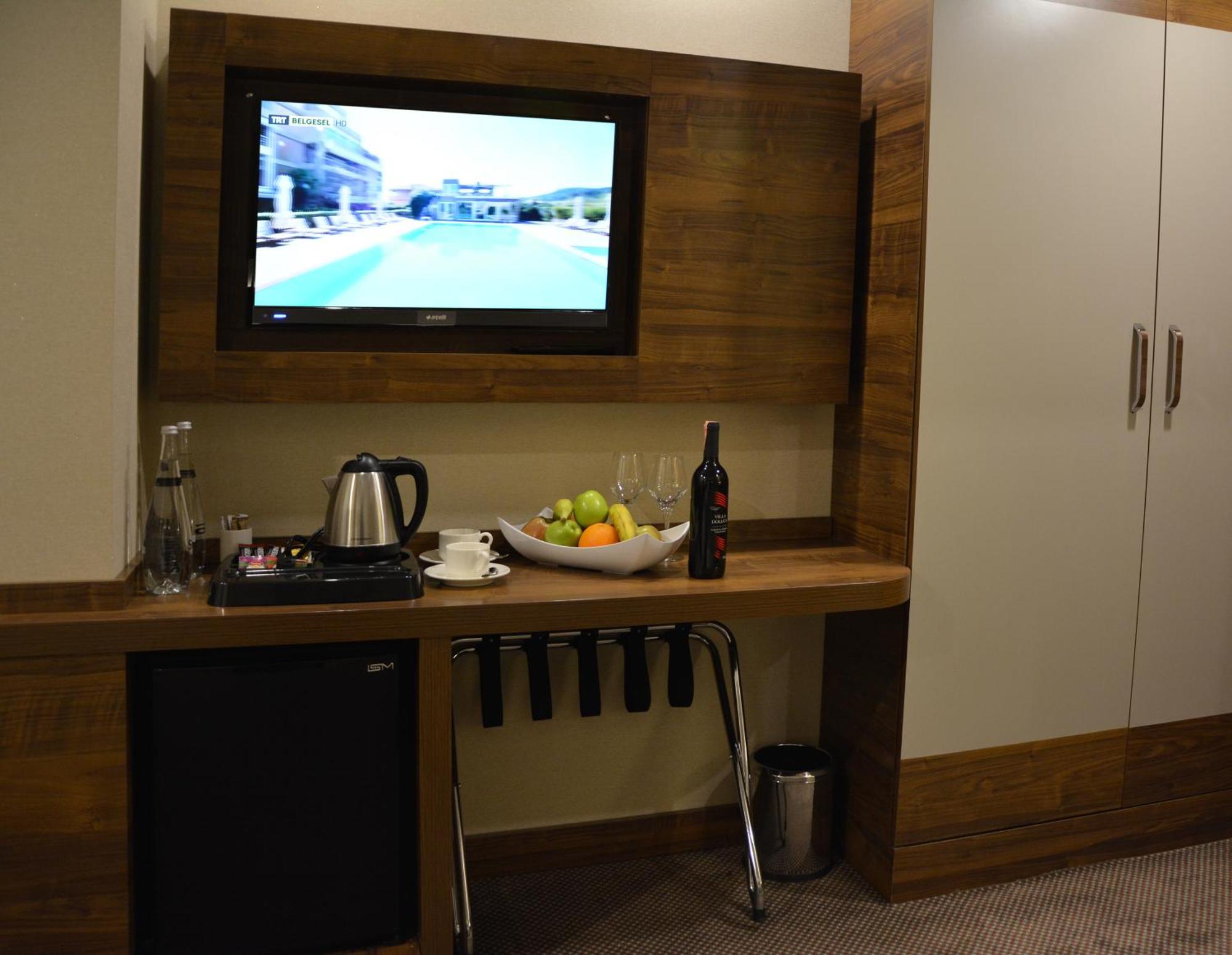 Goeruekle Gueler Park Hotel Δωμάτιο φωτογραφία
