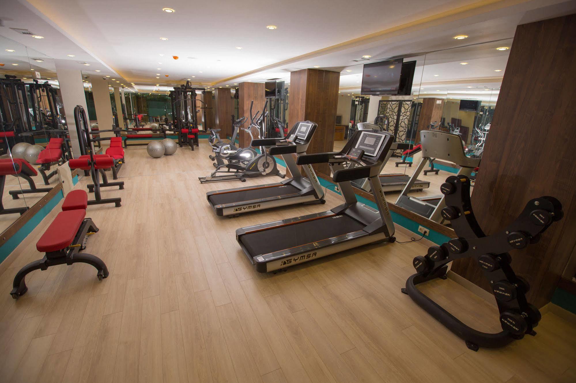 Goeruekle Gueler Park Hotel Εξωτερικό φωτογραφία